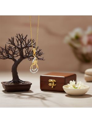 Leaf Drop Gold Diamond Pendant