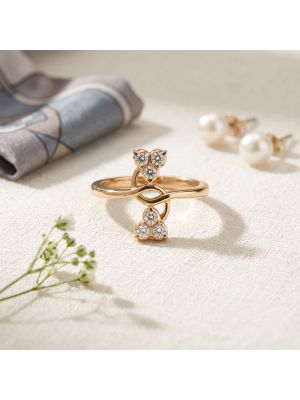 Filigree Wave Trio Diamond Ring