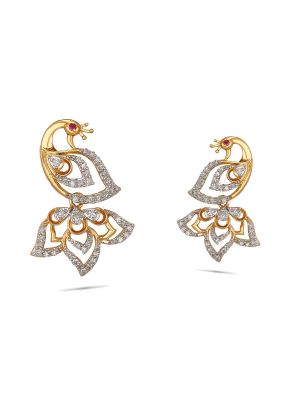 Enticing Trendy Diamond Earring
