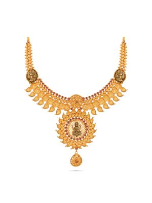 Fascinating Gold Fancy Necklace