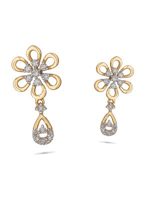 Enticing Trendy Diamond Earring