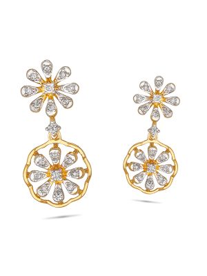 Enticing Trendy Diamond Earring