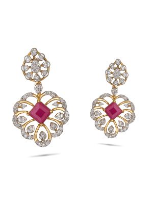 Enticing Trendy Diamond Earring