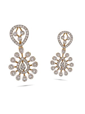 Elegant and Trendy Diamond Earring