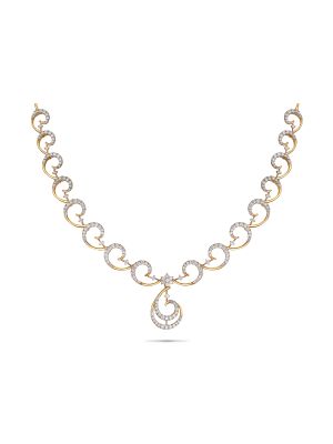 Elegant and Trendy Diamond Necklace