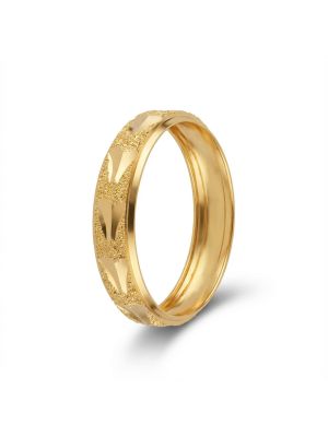 Bold Wedding Gold Ring