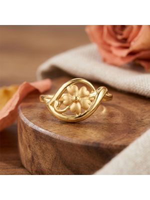 Enclosed Floral Casting Ladies Gold Ring