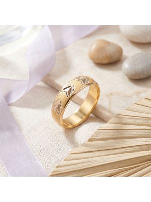 Unisex Textured Gold Ring