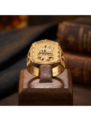 Traditional Flower Gold Ring