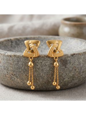 Geometric Gold Chain Drops 