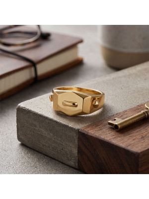Infinite Prestige Signet Casting Gold Ring