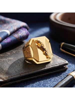 Jaguar Motif Casting Gold Ring