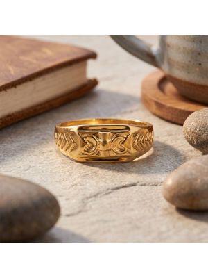 Ethnic Shield Carved Casting Gold Ring