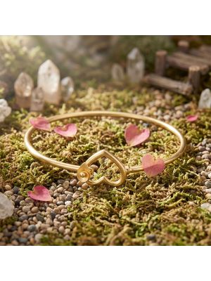 Hearty Casting Ladies Gold Gadi