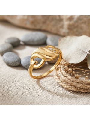 Elegant Leaf Casting Gold Ring