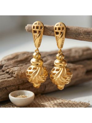 Eloquent Lattice Lantern Gold Drops