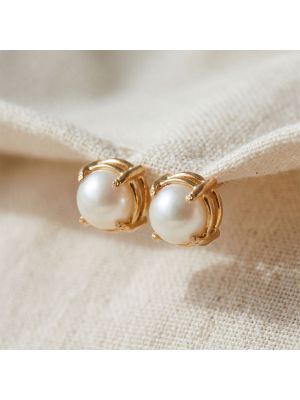 Classic Lunar Pearl Gold Studs