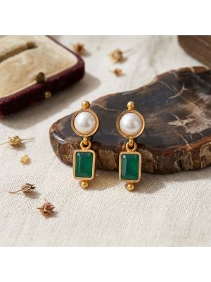 Emerald Stone Golden Pearl Drops