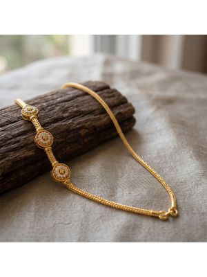 Antique Mugappu Gold Chain with stones