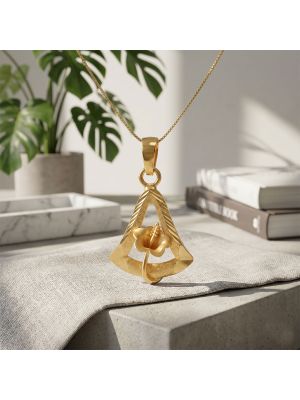 Blooming hibiscus Flower Gold Dollar