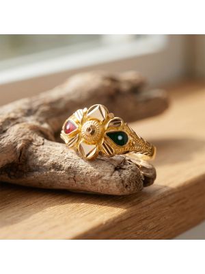 Heritage Flower Shield Gold Ring