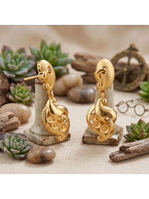 Modern Paisley Gold Casting Drops