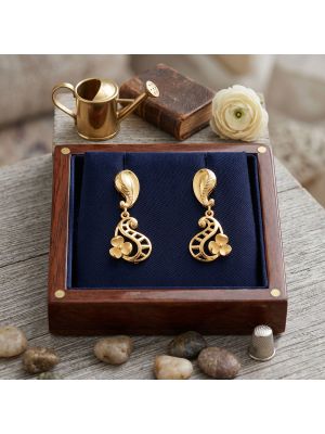 Floral Paisley Gold Casting Drops