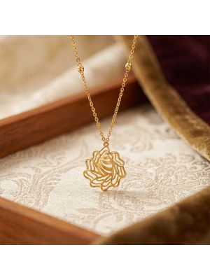 Elegant Swirl Medallion Casting Gold Chain