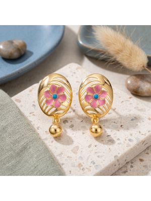 Casting Blossom Gold Stud Earrings