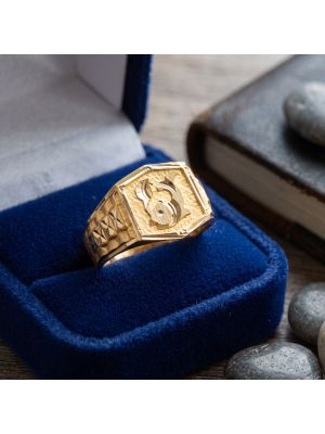 Fish-Motif Gold Ring