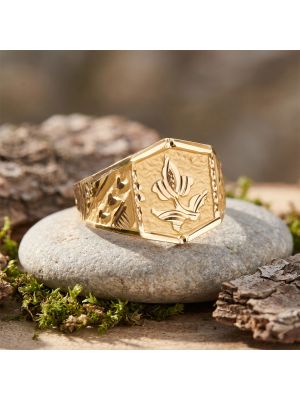 Blossom Crest Gold Ring