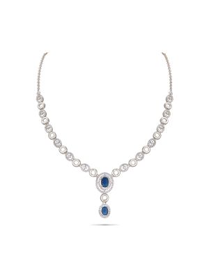 Elegant and Trendy Silver Necklace