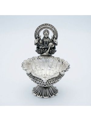 Traditional Silver Kamachi Vilaku