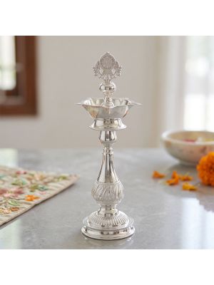 Traditional Wheel Casting Silver Vilakku