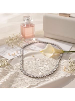 Minimal Silver Diamond Look Necklace