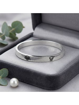 Fancy Silver Divine Textured gents Gadi