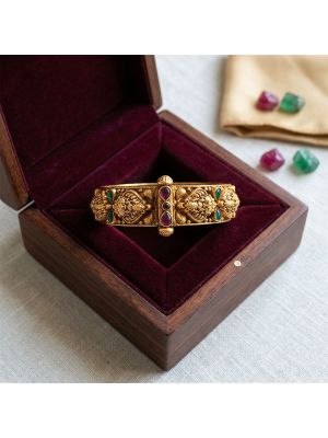 Antique Silver Lakshmi Nagas Gadi