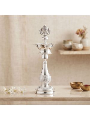 Traditional Sangu Silver Kuthu Vilakku
