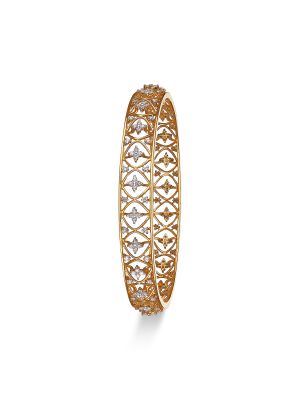 Gorgeous Flower Design Diamond Bangle