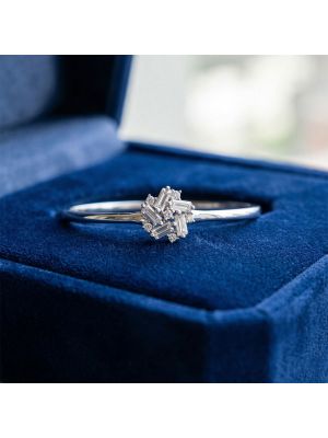 Trendy Silver Baguette Cluster Gadi