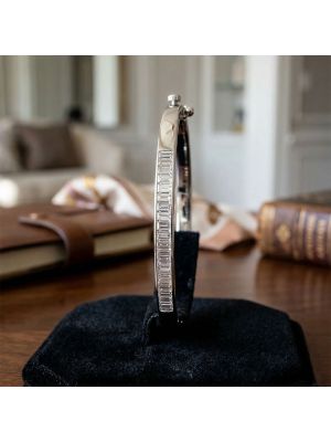 Elegant Silver Baguette Cut Gadi