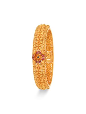 Fascinating Gold Bangle