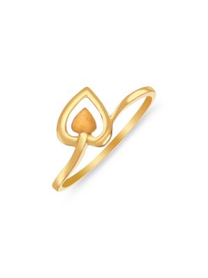 Stylish Heart Gold Ring-hover