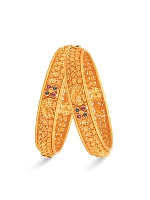 Traditional Gold Bangle-hover