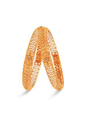 Glorious Traditional Gold Bangle-hover