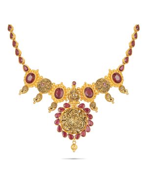 Mesmerising Gold Necklace-hover