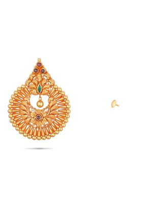 Traditional Enchanting Gold Earrings-hover