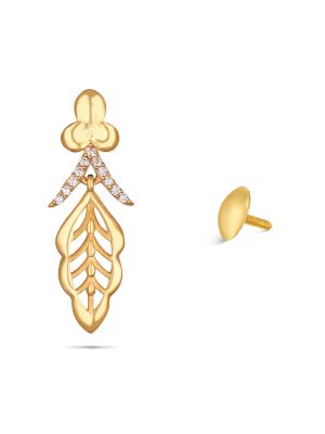 Enticing Leaf Earring-hover