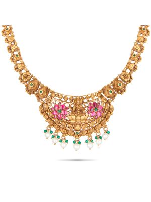 Enchanting Floral Necklace-hover