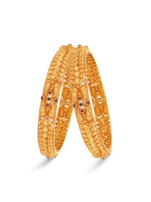 Exquisite Traditional Gold Bangle-hover